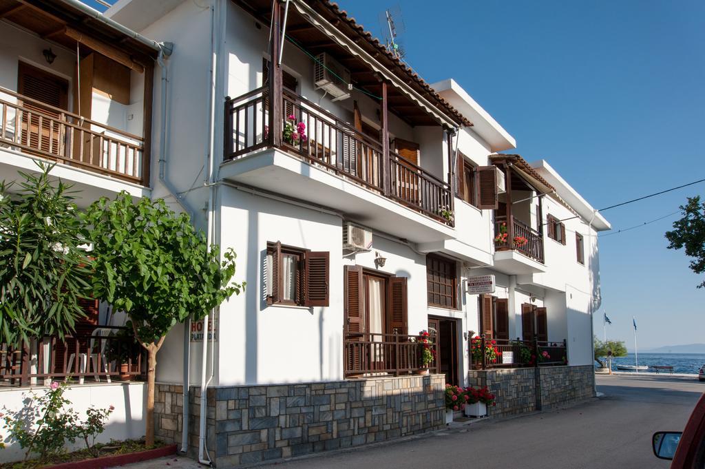 Hotel Platanidia Buitenkant foto